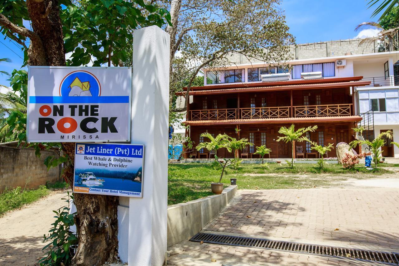 On The Rock Hotel Banduramulla Exterior photo