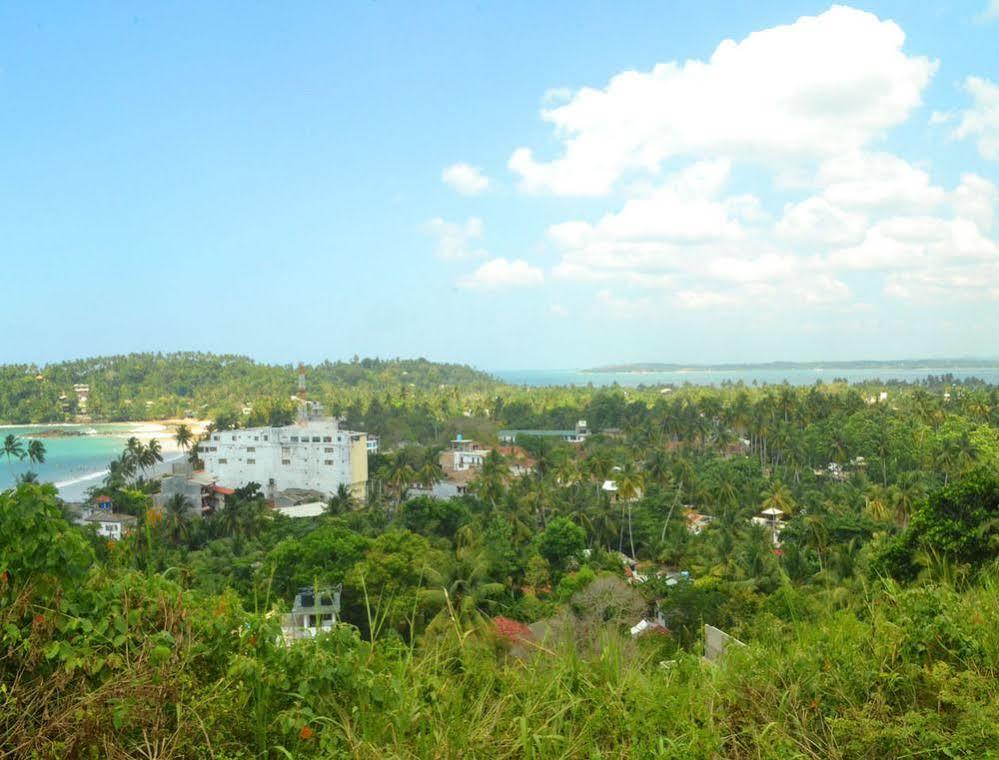 On The Rock Hotel Banduramulla Exterior photo